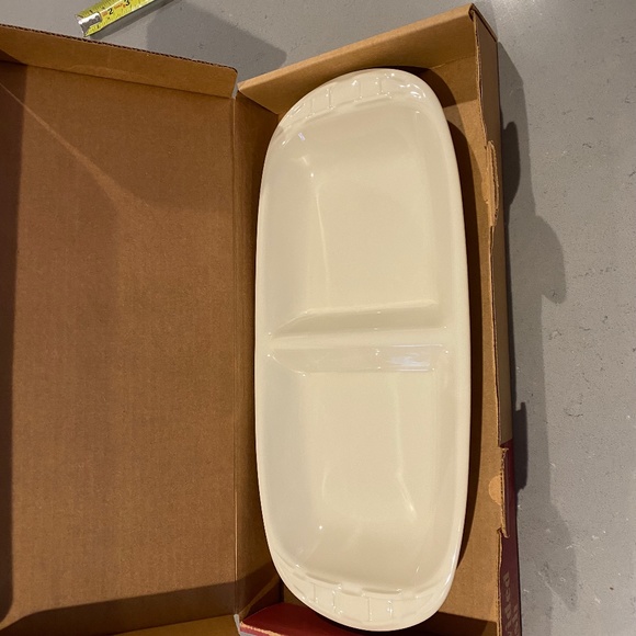 Longaberger pottery serving divided dish - NIB - Picture 6 of 7